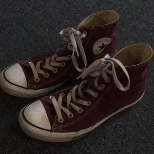 Maroon converse sneakers
